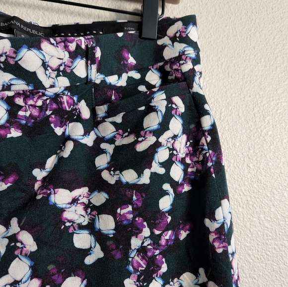 BANANA Republic Women's Sloan Floral Pants - Picture 11 of 11